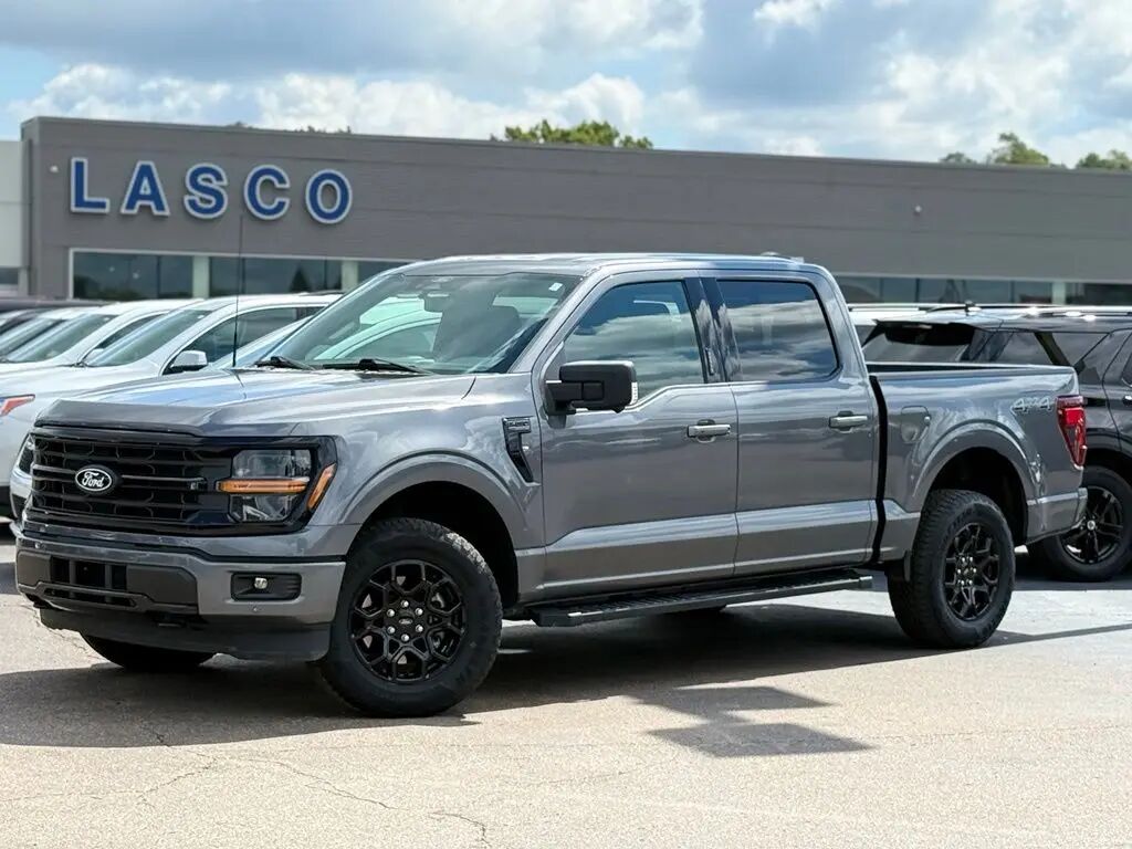 2024 Ford F-150 XLT — photo 1 of 13