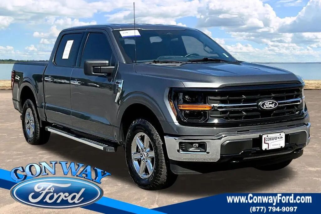 2025 Ford F-150 XLT — photo 1 of 12