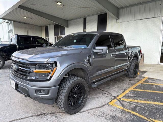 2024 Ford F-150 XLT — photo 1 of 32