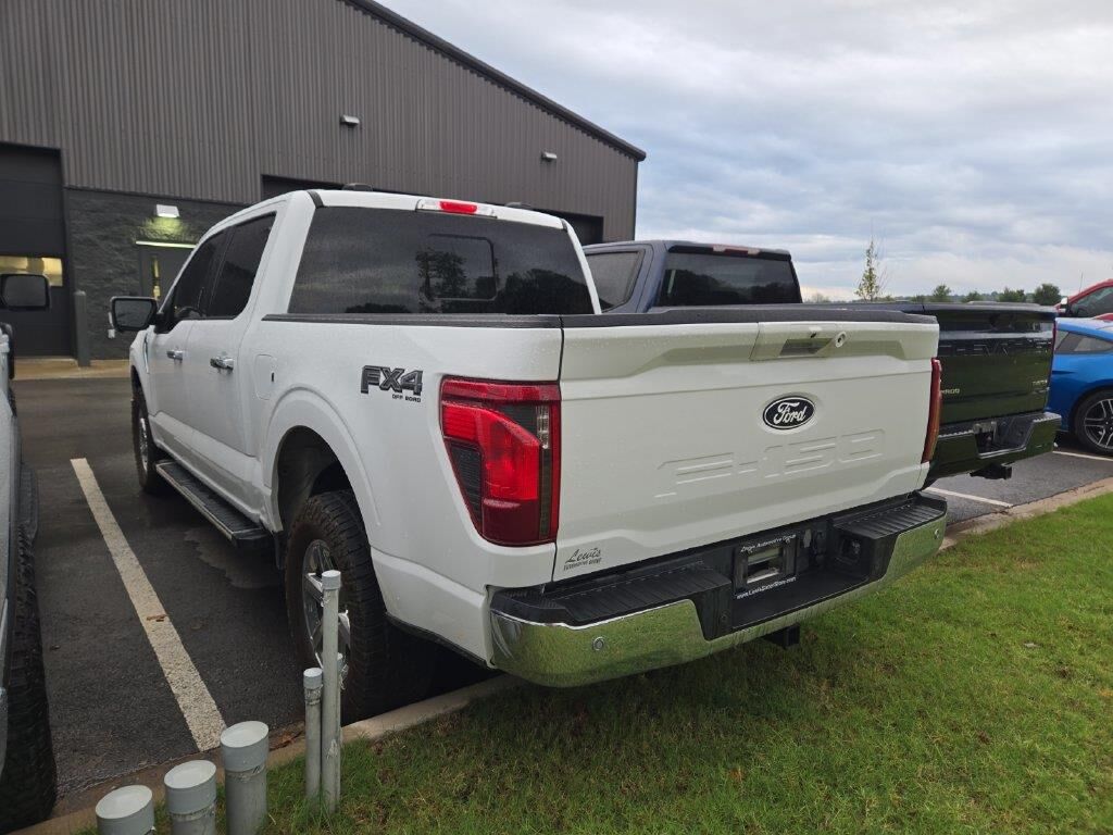 2024 Ford F-150 XLT — photo 1 of 4