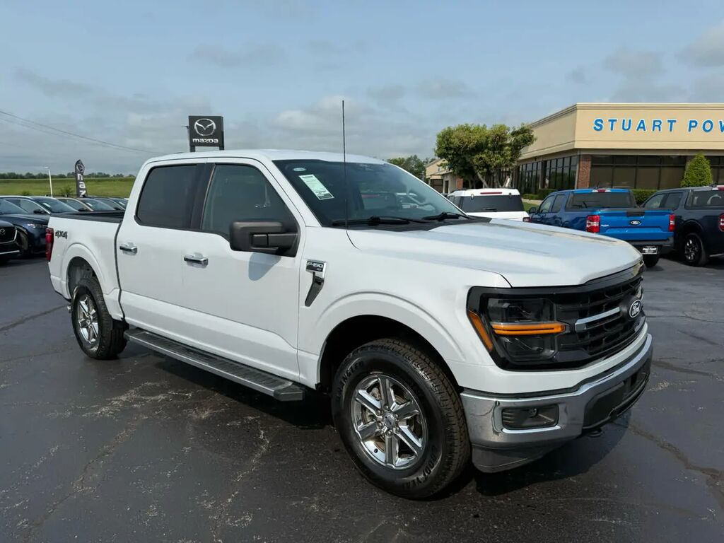 2025 Ford F-150 XLT — photo 1 of 2