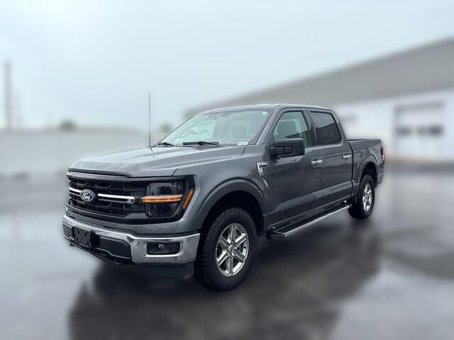 2025 Ford F-150 XLT — photo 1 of 34