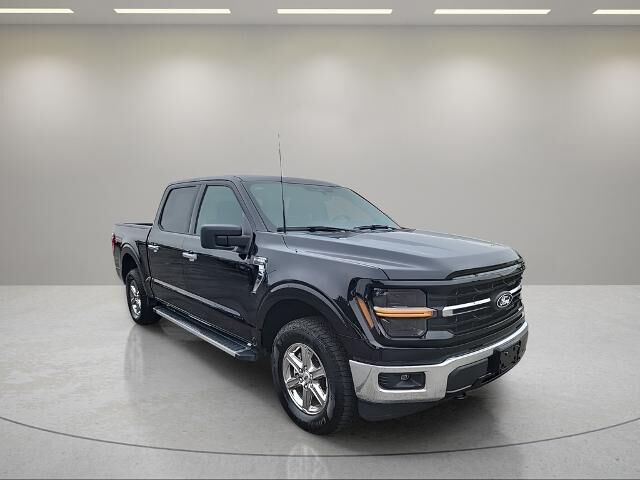2025 Ford F-150 XLT — photo 1 of 13