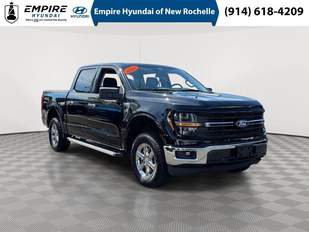 2025 Ford F-150 XLT — photo 1 of 11