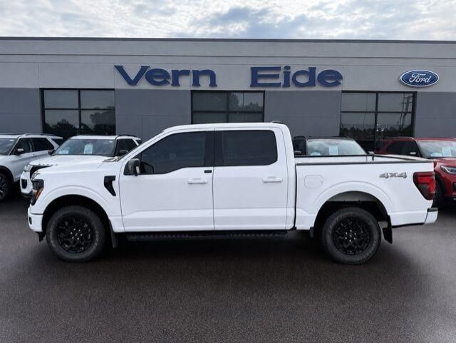 2025 Ford F-150 XLT — photo 1 of 3