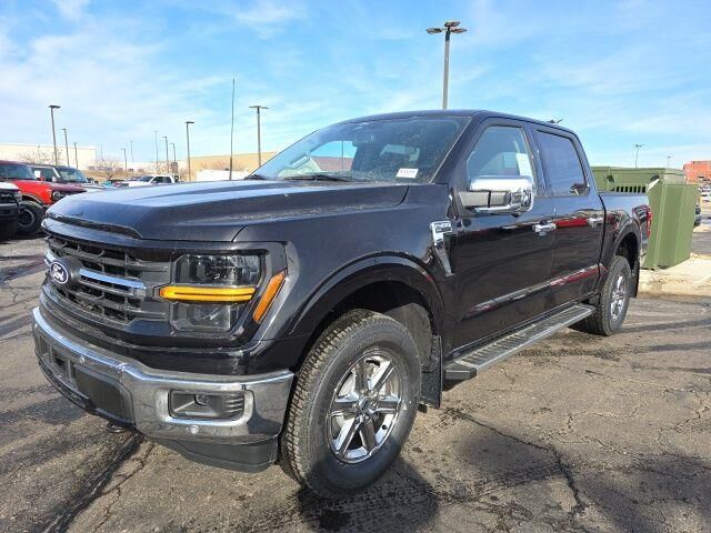 2025 Ford F-150 XLT — photo 1 of 13