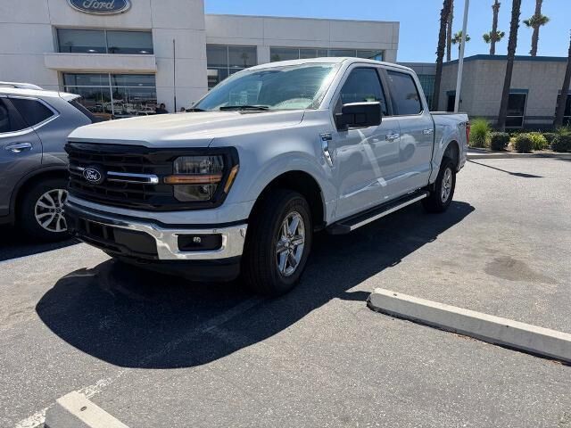 2025 Ford F-150 XLT — photo 1 of 1