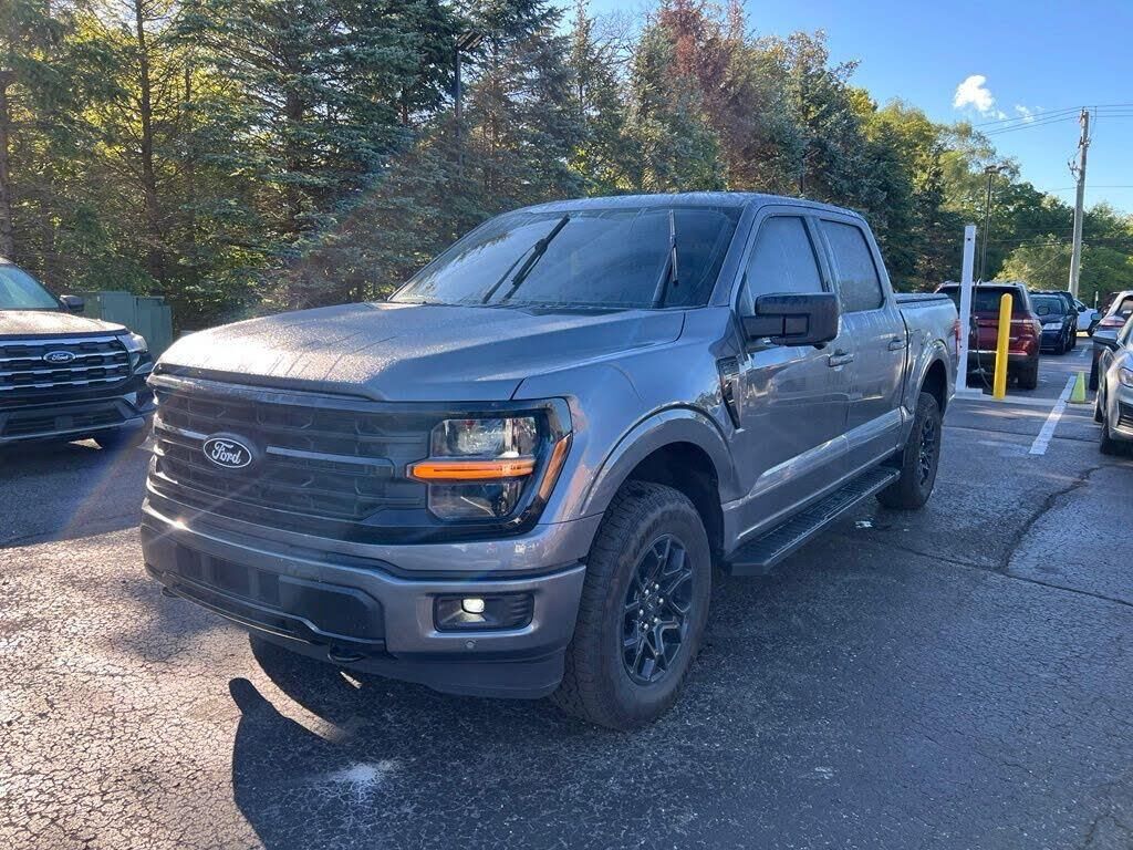2024 Ford F-150 XLT — photo 1 of 1