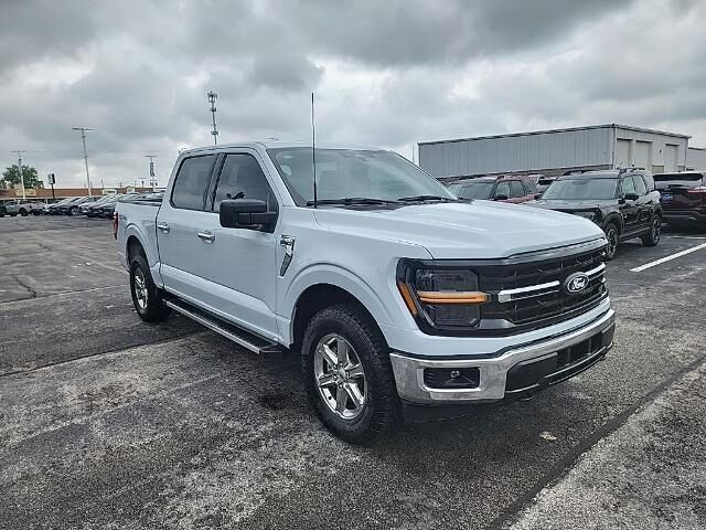 2025 Ford F-150 XLT — photo 1 of 39