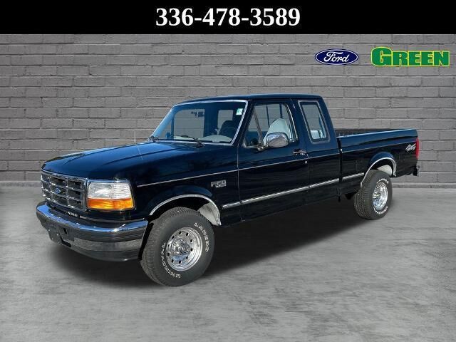 1996 Ford F-150 XLT