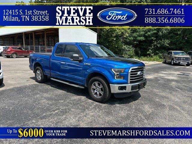 2015 Ford F-150 XLT — photo 1 of 4