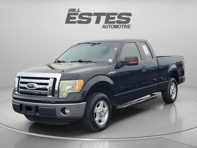 2011 Ford F-150 XLT — photo 1 of 39