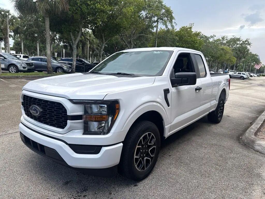 2023 Ford F-150 XL — photo 1 of 5