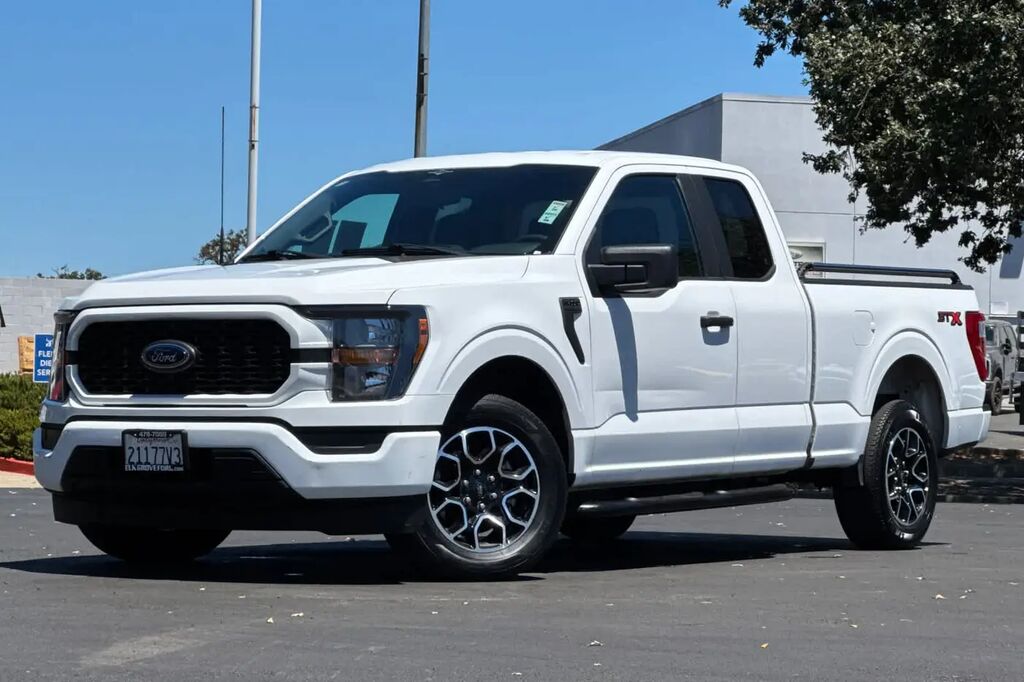 2023 Ford F-150 XL — photo 1 of 13