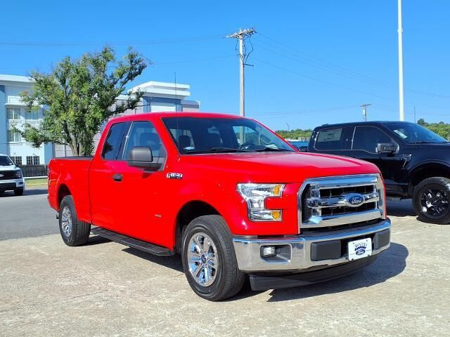 2017 Ford F-150 XLT — photo 1 of 26