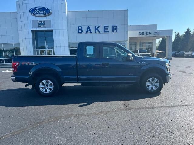 2016 Ford F-150 Lariat — photo 1 of 26