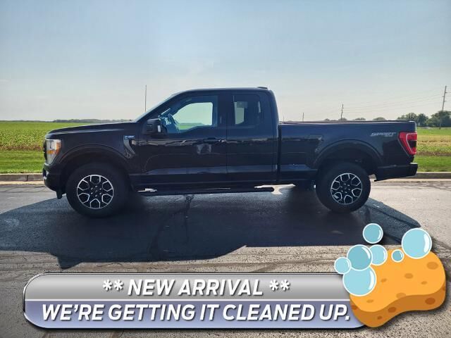 2021 Ford F-150 XLT — photo 1 of 4