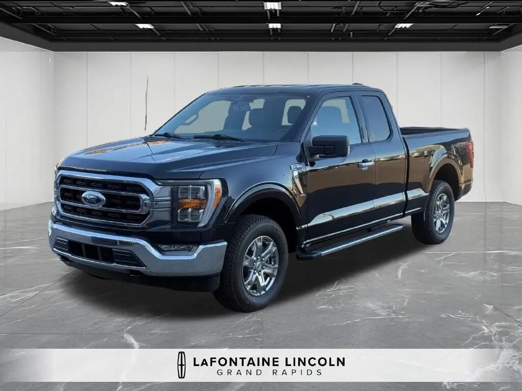 2023 Ford F-150 XLT — photo 1 of 13