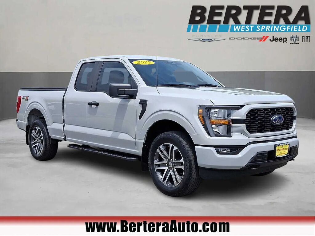2023 Ford F-150 XL — photo 1 of 13