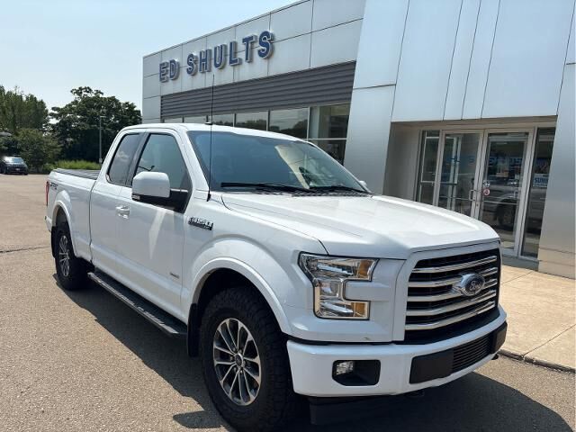 2017 Ford F-150 XLT — photo 1 of 14