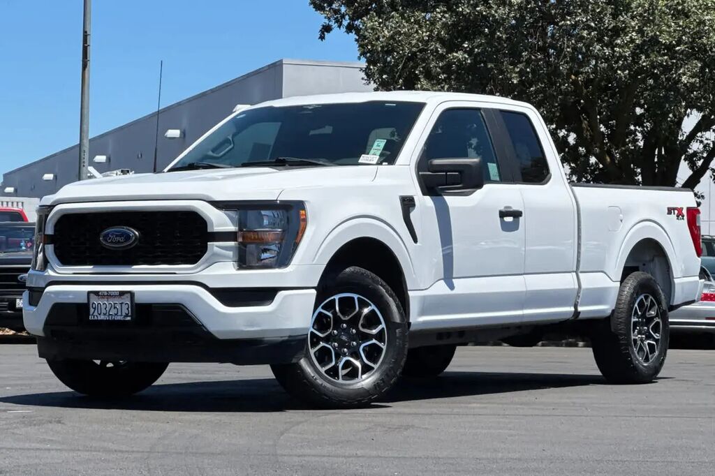 2023 Ford F-150 XL — photo 1 of 13
