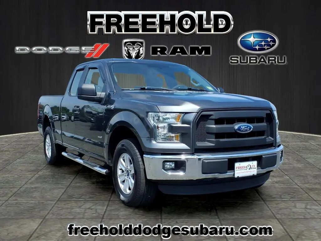 2015 Ford F-150 XL — photo 1 of 13