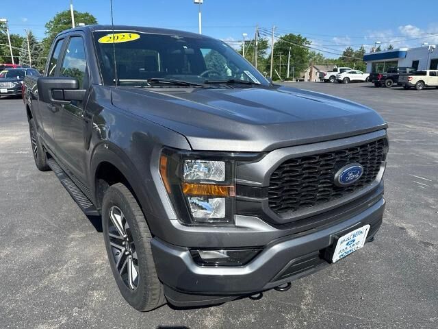 2023 Ford F-150 XL — photo 1 of 13