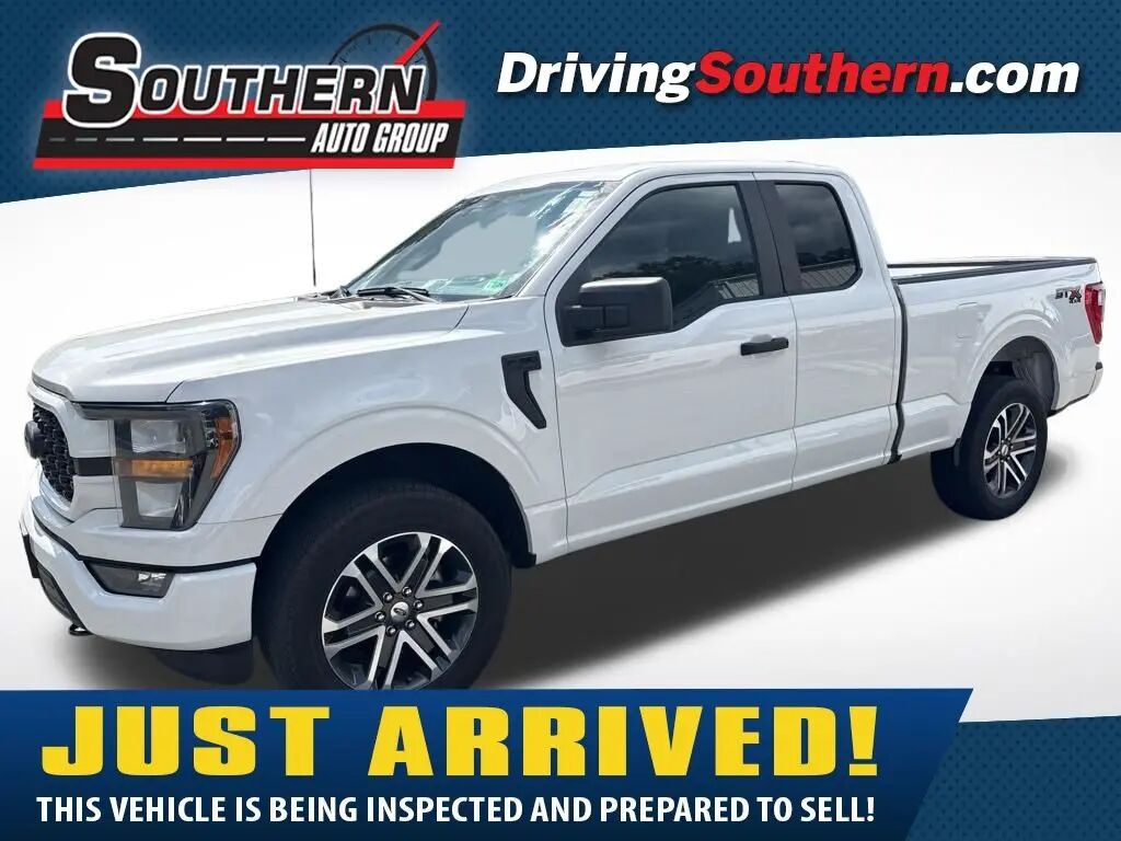 2023 Ford F-150 XL — photo 1 of 21