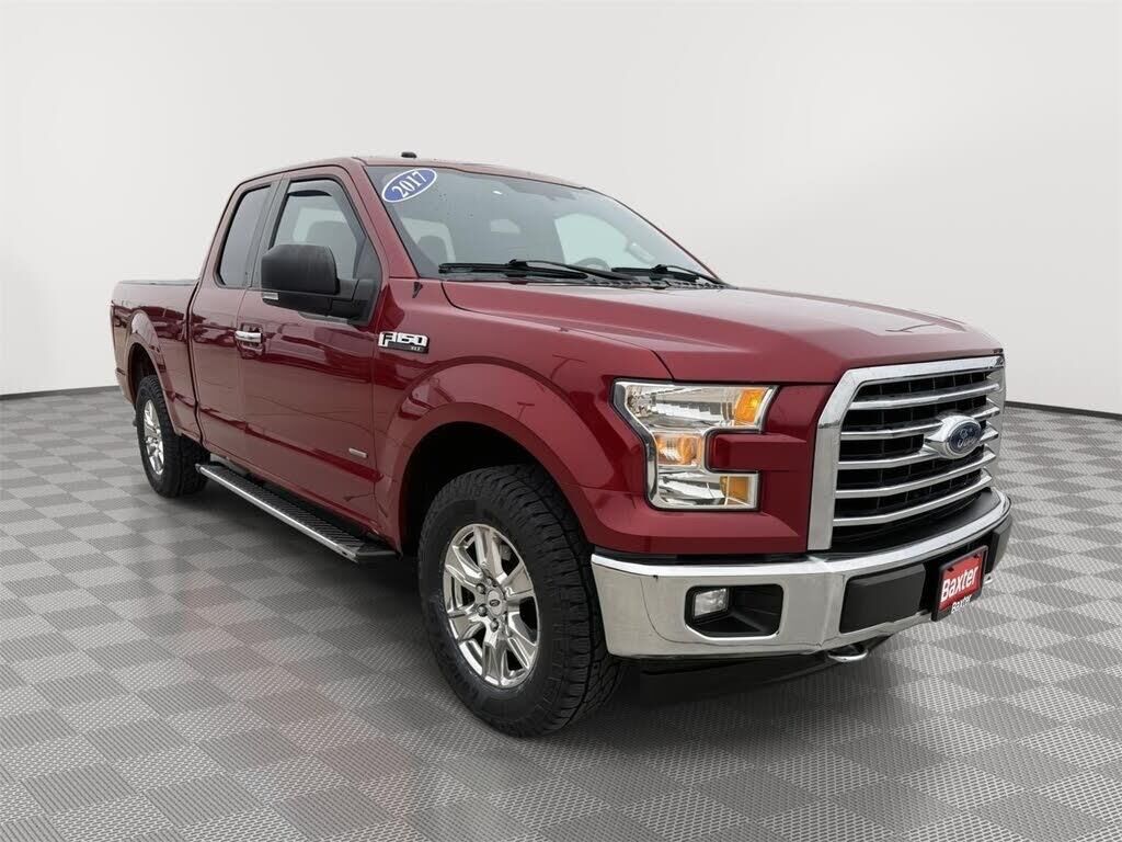 2017 Ford F-150 XLT — photo 1 of 14