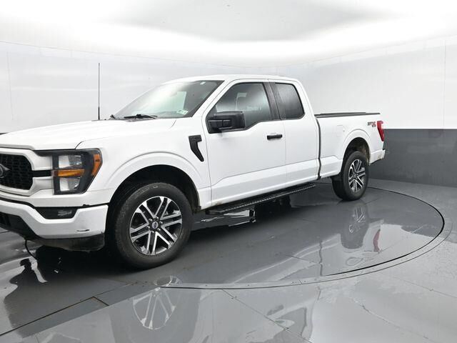 2023 Ford F-150 XL — photo 1 of 26