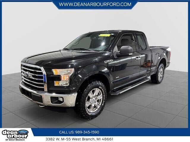 2015 Ford F-150 XLT — photo 1 of 13