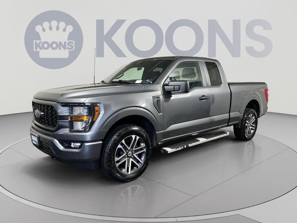 2023 Ford F-150 XL — photo 1 of 3