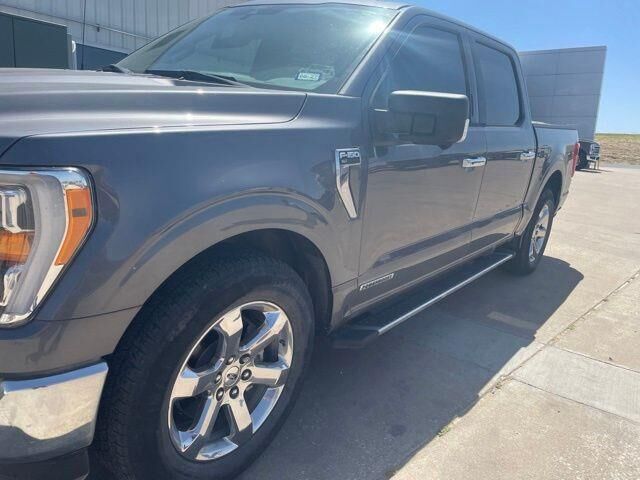 2021 Ford F-150 XLT — photo 1 of 46
