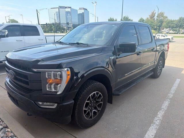 2021 Ford F-150 Lariat — photo 1 of 3