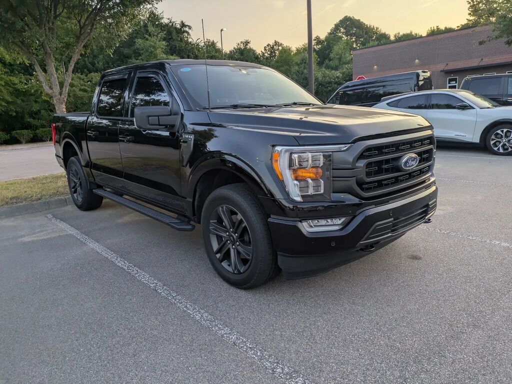 2023 Ford F-150 XLT — photo 1 of 4