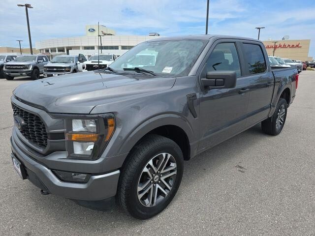 2023 Ford F-150 XL — photo 1 of 13