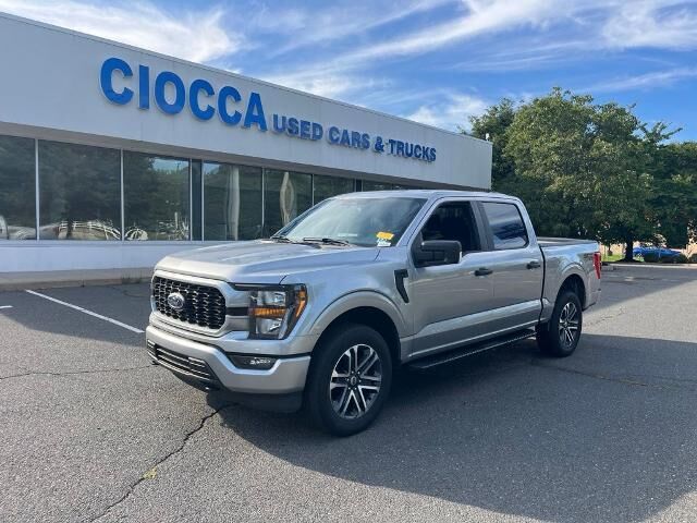 2023 Ford F-150 XL — photo 1 of 26