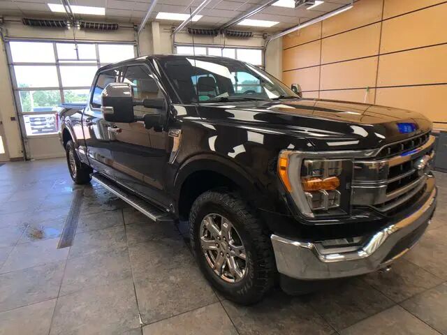 2022 Ford F-150 Lariat — photo 1 of 13