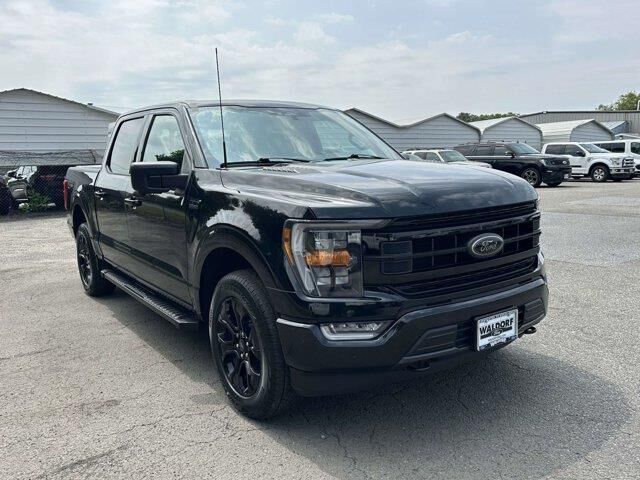 2023 Ford F-150 XL — photo 1 of 10