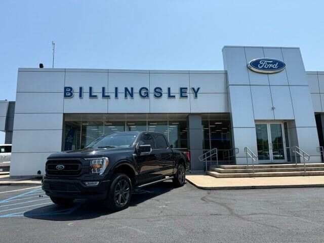 2023 Ford F-150 XLT — photo 1 of 38