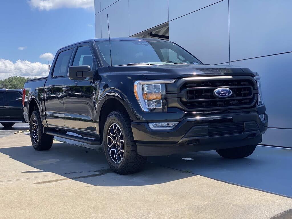 2023 Ford F-150 XLT — photo 1 of 1