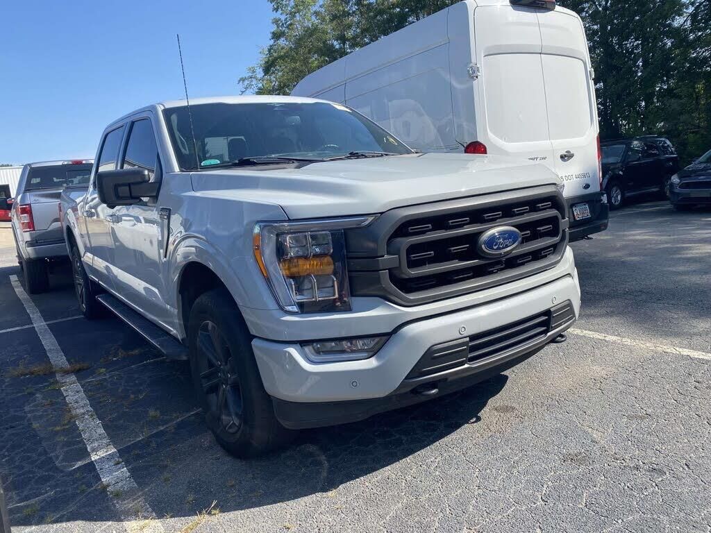 2023 Ford F-150 XLT — photo 1 of 2