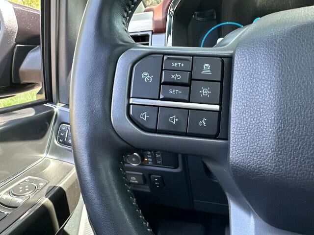 2021 Ford F-150 Lariat — photo 1 of 2