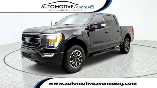 2023 Ford F-150 XLT 4WD SuperCrew 5.5' Box w/ 5.0L V8, Tow Pkg & 360 Camera