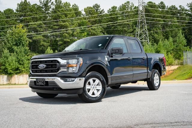 2023 Ford F-150 XLT — photo 1 of 26