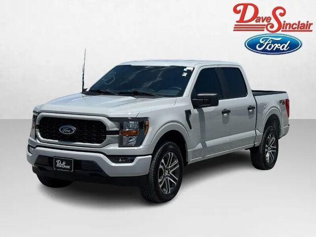 2023 Ford F-150 XL — photo 1 of 24