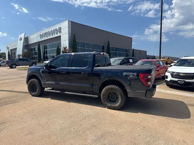 2022 Ford F-150 Platinum — photo 1 of 13
