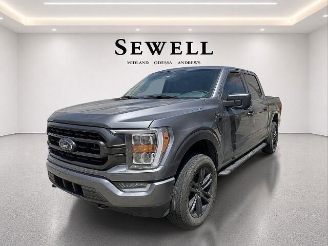2021 Ford F-150 XLT — photo 1 of 8