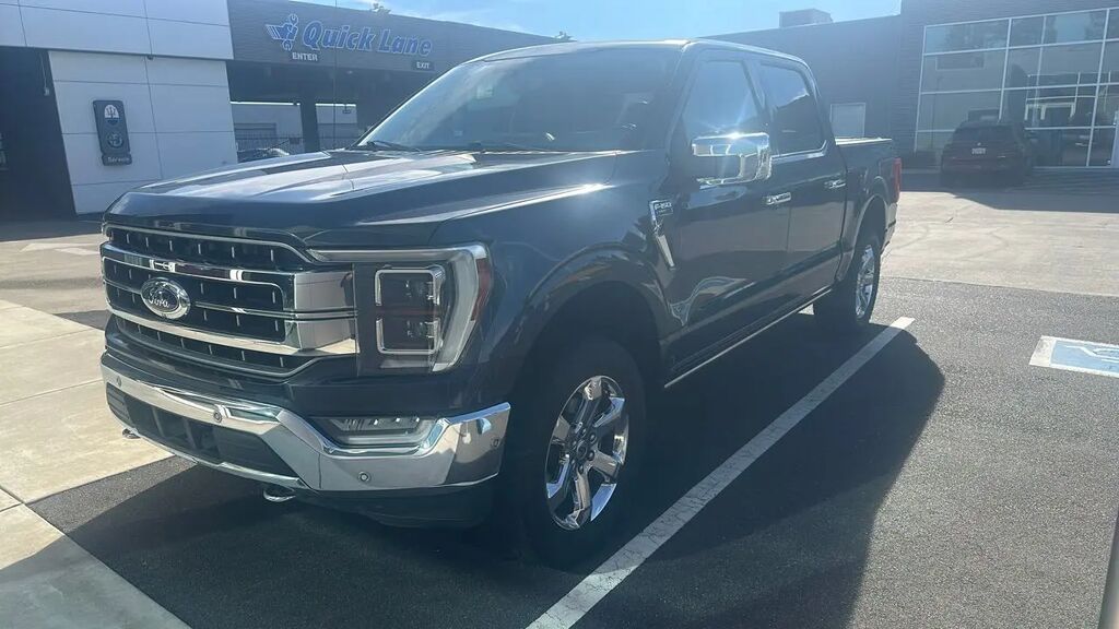 2021 Ford F-150 Lariat — photo 1 of 10