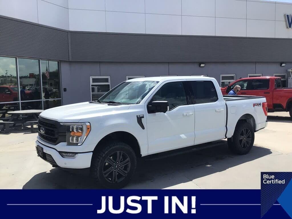 2022 Ford F-150 XLT — photo 1 of 2